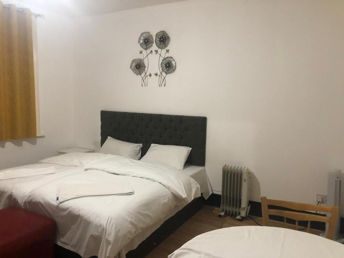 فندق لندنفي  Oyo 94 Bricklane Studio Flats المظهر الخارجي الصورة